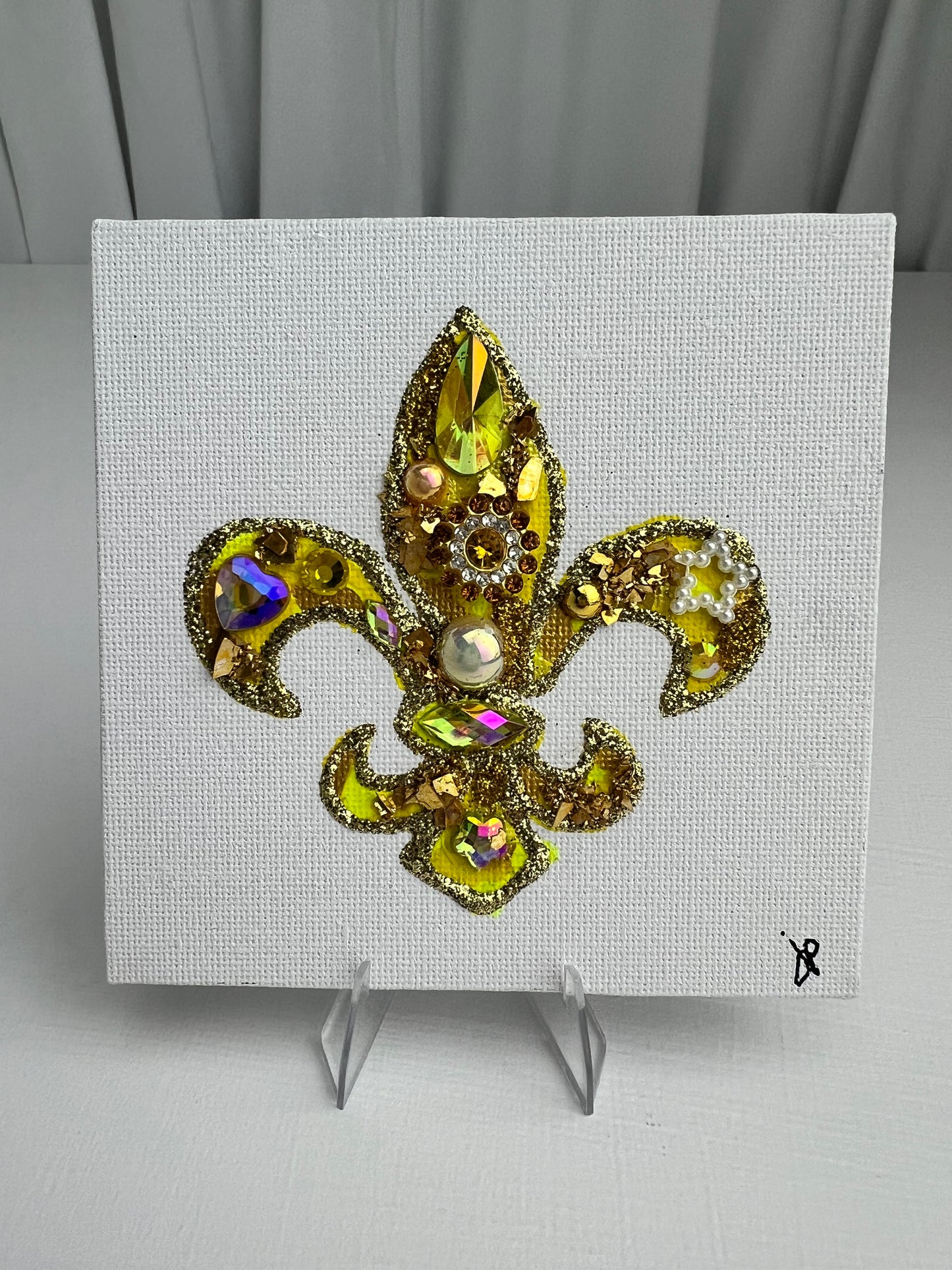 "Fleur-de-lis" - Stay Gold